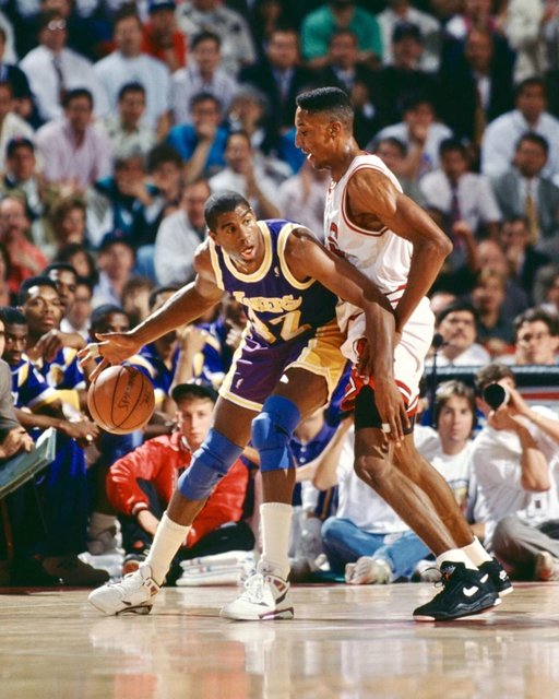 Scottie Pippen on Instagram: “‪Happy 60th birthday to the great @MagicJohnson. As someone I looked up to as I learned the game, it was an honor to compete against him, a…” (119977)