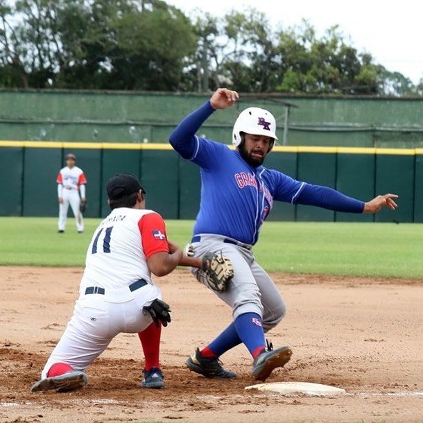 Huracanes Mayor on Instagram: “#out #firstbaseman” (120770)