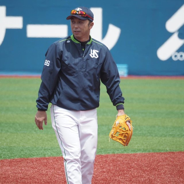 香菜子(* 'ᵕ' ) on Instagram: “.おはようございます?#宮本慎也 #東京ヤクルトスワローズ #tokyoyakultswallows” (120973)