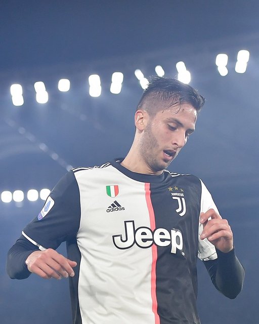 Juventus Football Club on Instagram: “Help us find a nickname for Benta! ?? #Bentancur #ForzaJuve” (121607)