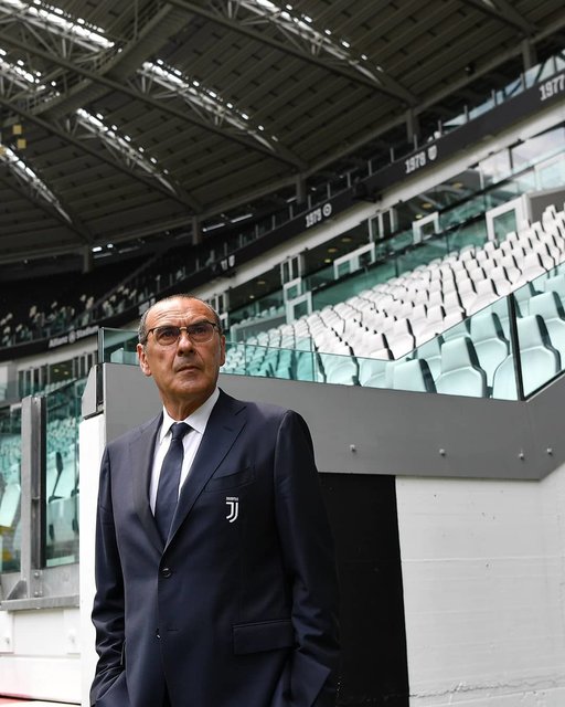 Juventus Football Club on Instagram: “Maurizio Sarri looking good in his new home ? #WelcomeSarri” (121641)
