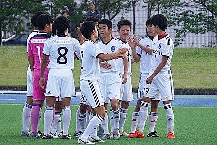 須藤雅俊 on Instagram: “【ご報告】  この度、僕の経営する『#Cure鍼灸整骨院』が《#熊本学園大学付属高校サッカー部》の背中スポンサーになりました?✨ ・…” (122499)