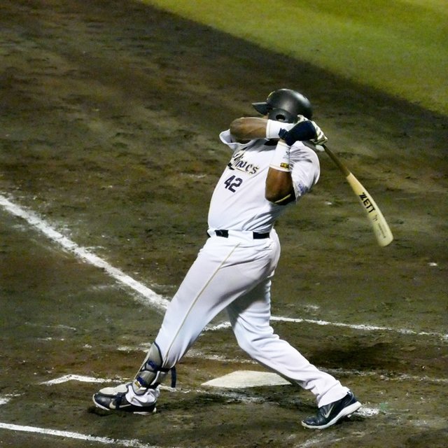 超　日の本は天の岩戸の昔から　んですけど on Instagram: “"６号ドッカーン",2016_08_17 vs Dragons at 北神戸田園スポーツ公園 #あじさいスタジアム北神戸 #北神戸田園スポーツ公園 #orixbuffaloes #farm_bs #仔牛軍 #buffaloesnation #オリックスバファローズ…” (123986)