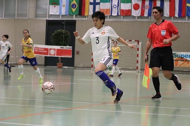JDFA Media on Instagram: “【東京2020オリンピック聖火ランナー選出　宮城実来選手】﻿ ﻿ デフフットサル女子日本代表の宮城実来選手が、東京2020オリンピックの聖火ランナー（沖縄県）に選ばれました！﻿ 宮城選手は5月2日のランナーになります。﻿ 応援宜しくお願いします！﻿ ﻿ ↓琉球新報﻿…” (124585)