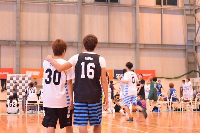 ⍣ SKY KIDS ⍣ on Instagram: “???✨ ㅤㅤㅤㅤㅤ #30 @yu0705dai  #16 @__sh0ta__  #スカイキッズ #skykids #バスケ #バスケットボール #バスケサークル #TIUバスケ #東京国際 #TIU #東京国際大学 #春からTIU #4月からTIU…” (124816)