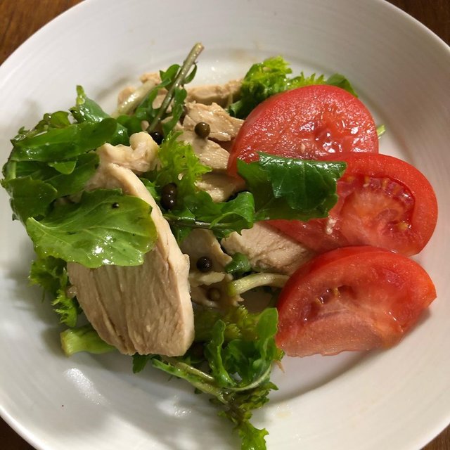 ソネルド on Instagram: “晩ご飯・鶏ムネ肉のサラダ・麻婆豆腐・春菊の胡麻和え・白飯#鶏むね肉のサラダ #麻婆豆腐 #春菊の胡麻和え #鶏肉料理 #四川料理 #高タンパク#鉄分 #晩ご飯#家ごはん #家庭料理 #野菜料理 #豆腐料理 #器#磁器 #cookingram” (126312)
