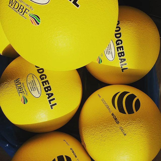 Beauvaisis Dodgeball Club’s Instagram post: “Coach: "Vivement 2020" À la rentrée on essaye la mousse ??‍??‍????????‍♂️???‍♂️?‍♀️???‍♀️?‍♂️?#foamdodgeball #dodgeball #wdbf #changement” (127655)