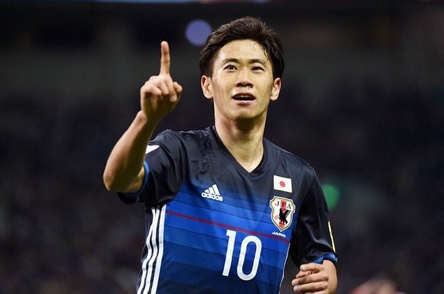 Shinji Kagawa 香川真司’s Instagram photo: “今から帰国します。10月の2試合 僕は全力で戦います。選手、スタッフ、サポーター一つになって共に戦いましょう。” (127882)