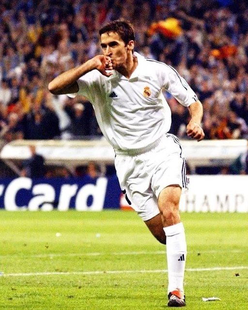 Dribles FC’s Instagram post: “Ídolo merengue Números de destaque: Disputou 741 jogos e marcou 323 gols pelo Real Madrid. Disputou 98 jogos e marcou 40 gols pelo Schalke…” (128399)