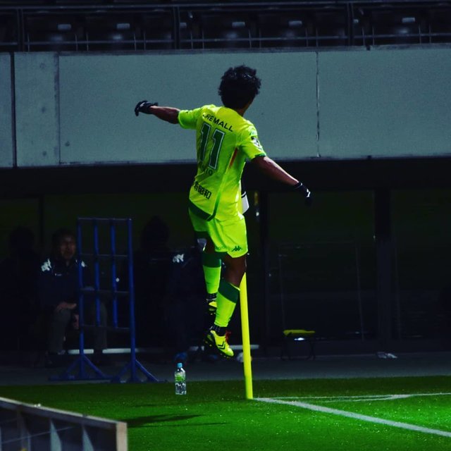 @adap2005’s Instagram profile post: “FC琉球戦  #ジェフユナイテッド市原千葉 #ジェフ千葉#ジェフ #サッカー#Jリーグ#フクアリ #佐藤寿人#goal #黄色#jefunited#jef#j#yellow #soccer#⚽ #フクアリ#サッカー場 #写真#カメラ #写真好きな人と繋がりたい…” (128409)