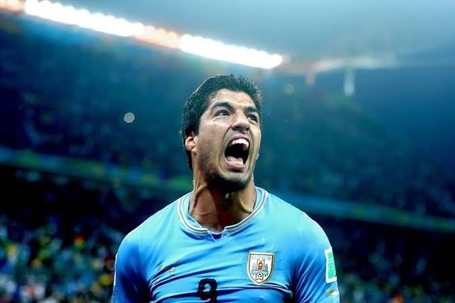 噛み付きスアレス?’s Instagram photo: “#スアレス #ウルグアイ代表 #バルセロナ #サッカー #サッカー好きな人と繋がりたい #suárez #fcbarcelona #soccer #football” (131332)