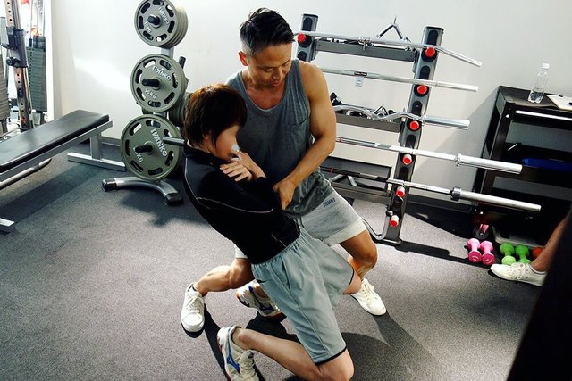 吉川メソッド(筋トレ・糖質制限) on Instagram: “8/6に開催した男性限定セミナーの様子です✨ #吉川メソッド #吉川朋孝 #筋トレ #糖質制限 #ローカーボ #ダイエット #セミナー #ベンチプレス #ラットプルダウン #プッシュダウン #バーベルカール #ボディアーチ #ドラゴンフラッグ #シシースクワット #懇親会…” (131716)