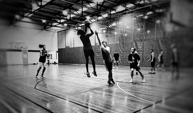 Tinashe Matambanadzo on Instagram: “You've been given a God given gift. Do that to the fullest. Don't let anyone take that from you. . . . #hoopsmixtape #balling #handlelife…” (133092)