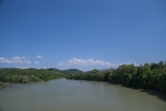 空知川のおすすめ釣りポイントとは？トラウト釣りを楽しもう