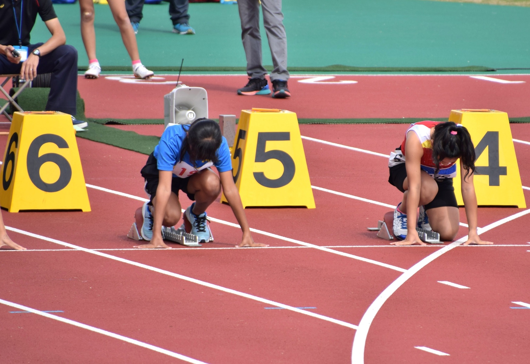 陸上部女子のあるある50選！女の子だからこその辛い気持ちや面白いあるあるとは？